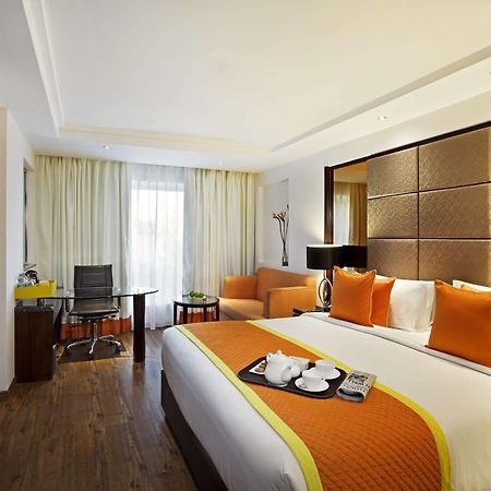 Zone By The Park , Bani Park Jaipur Hotel Bagian luar foto