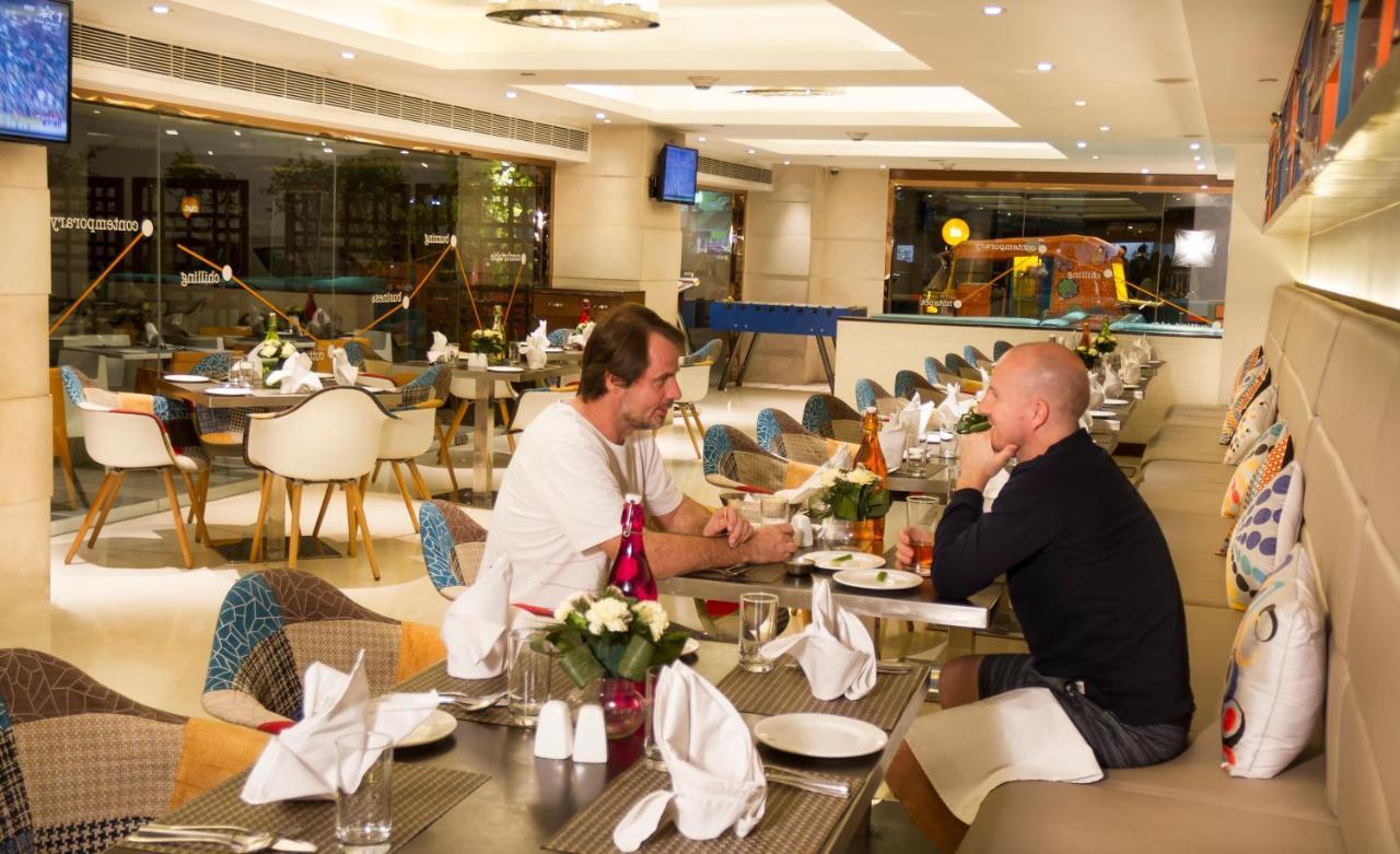 Zone By The Park , Bani Park Jaipur Hotel Bagian luar foto