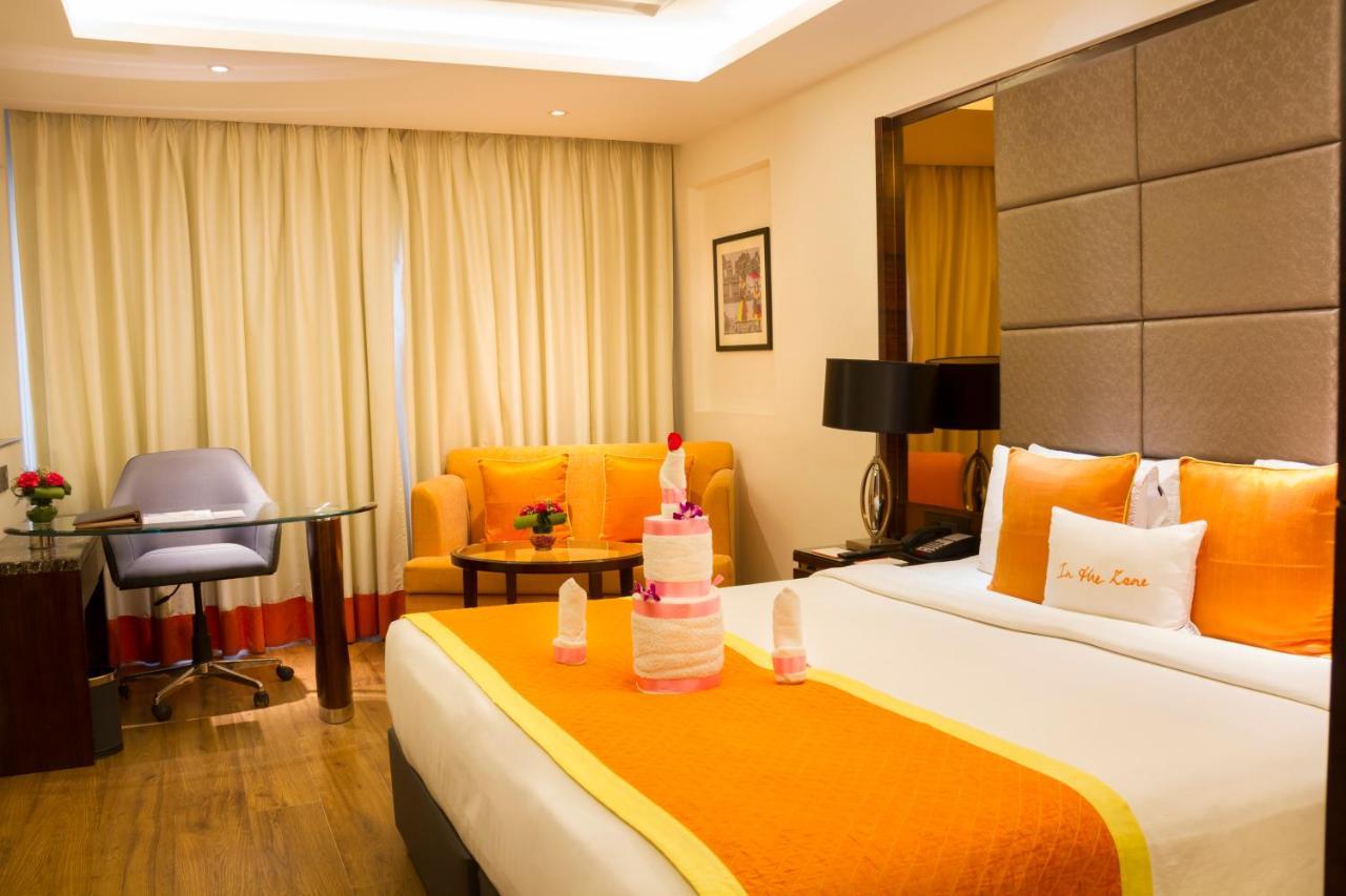 Zone By The Park , Bani Park Jaipur Hotel Bagian luar foto